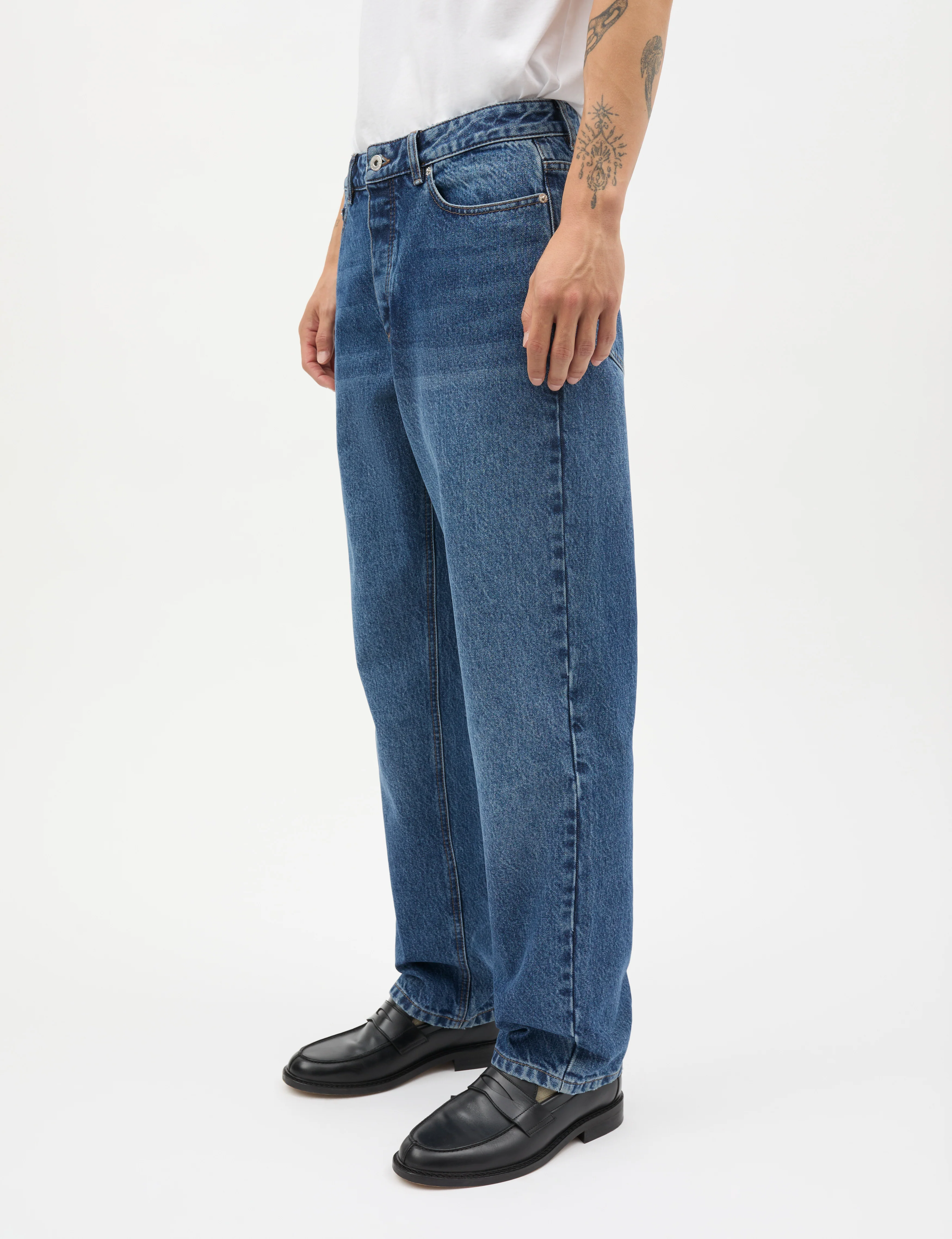 Arizona Denim Coen Jeans, Mid Blue Stone Wash - Image 3