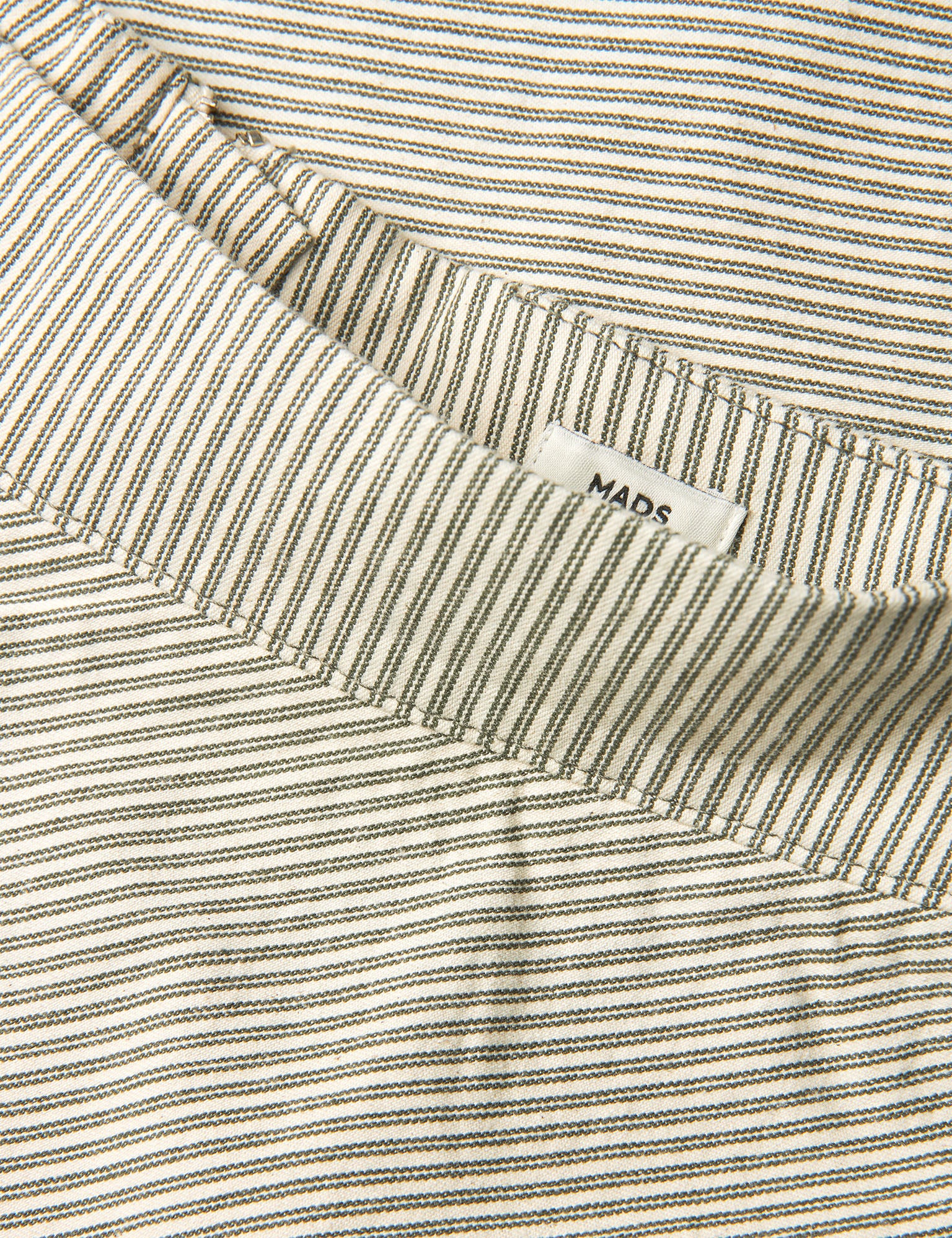 Bromi Stelly Skirt, Four Leaf Clover/Whitecap Grey - Image 3
