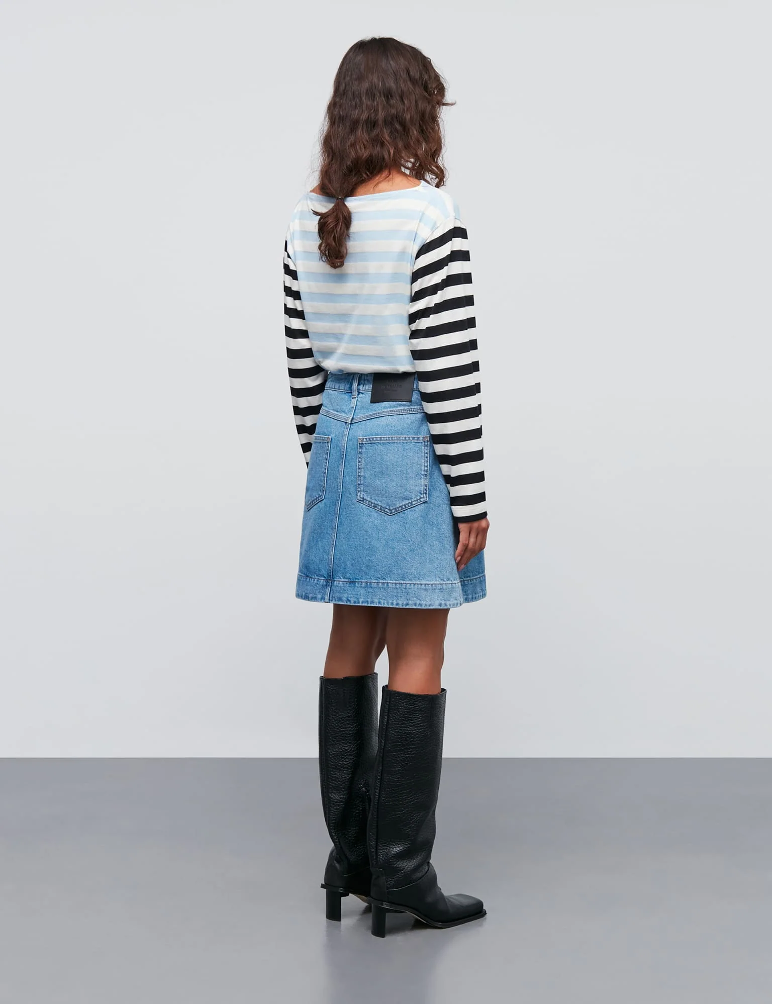 Classic Denim Riva Skirt, Mid Blue Denim - Image 4