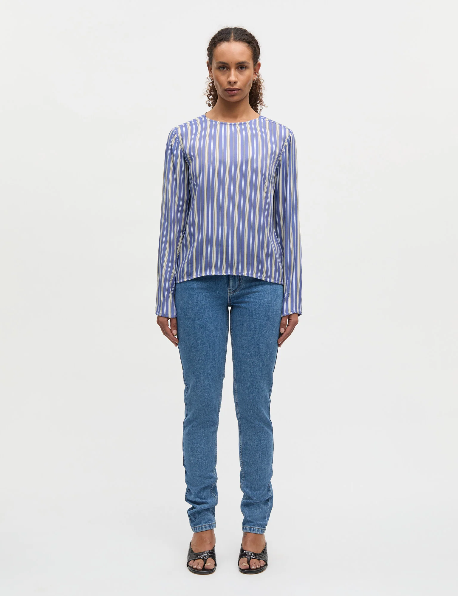 Delicate Twill Flow Top AOP, Pinstripe AOP/Bright Cobalt - Image 2
