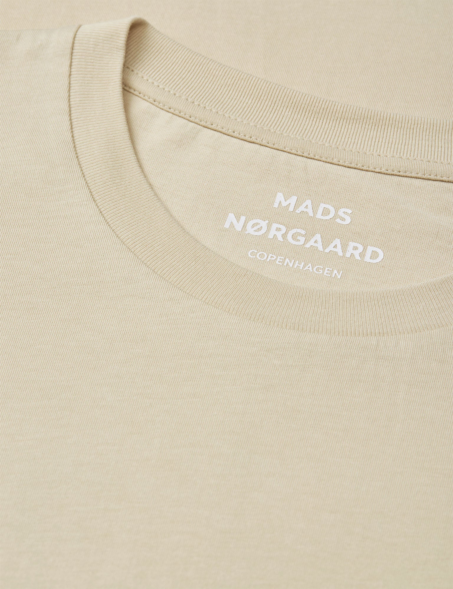 Fine Jersey Thor Tee, Castle Wall - Image 2