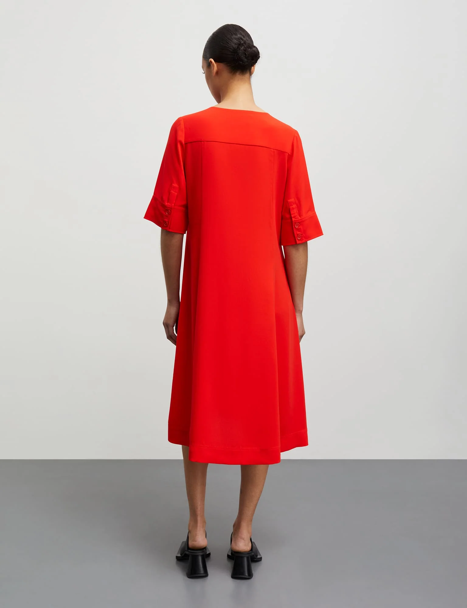 Light Crepe Margot Dress, Fiery Red - Image 4