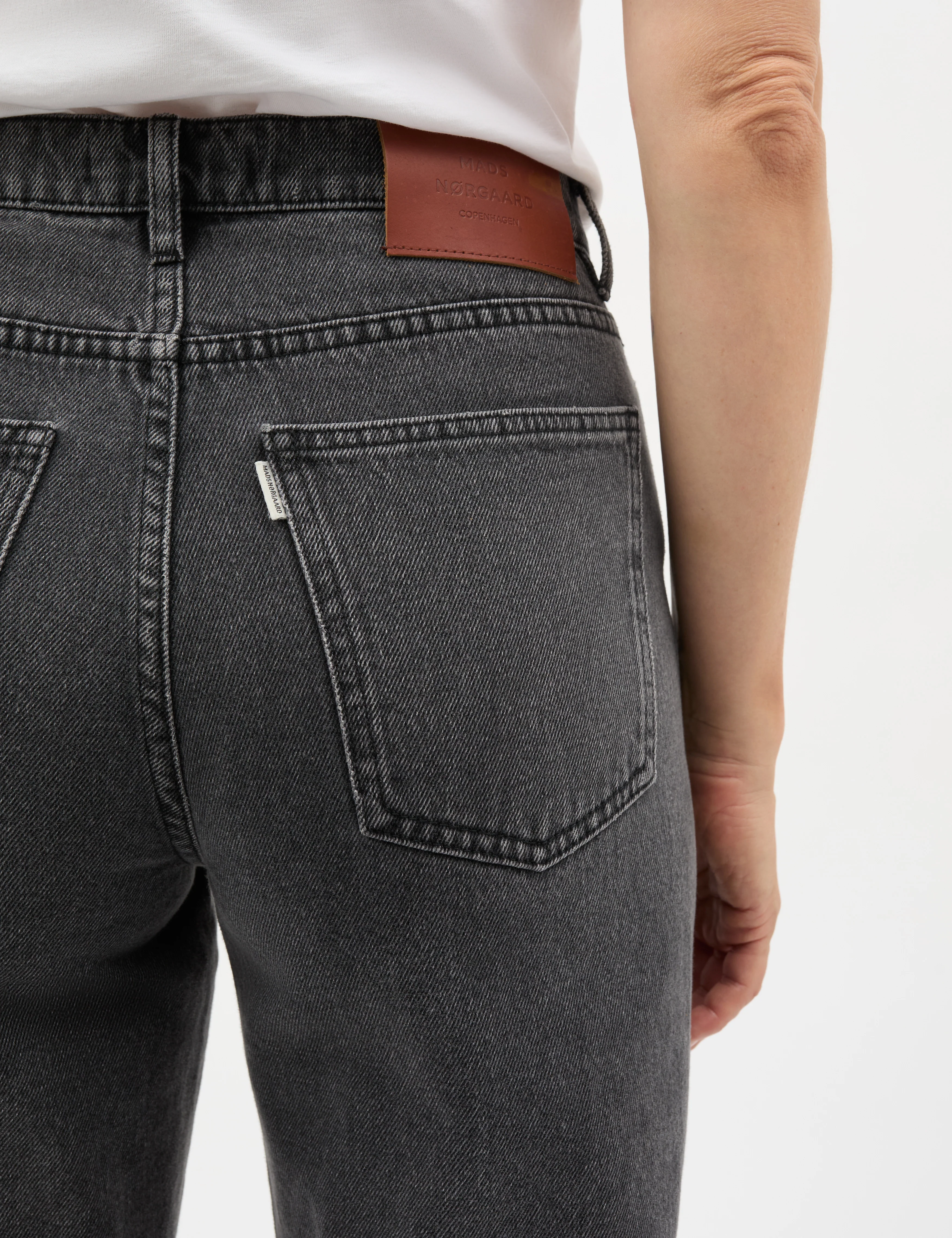 Luke Black Denim Regy Jeans, Black Vintage - Image 5