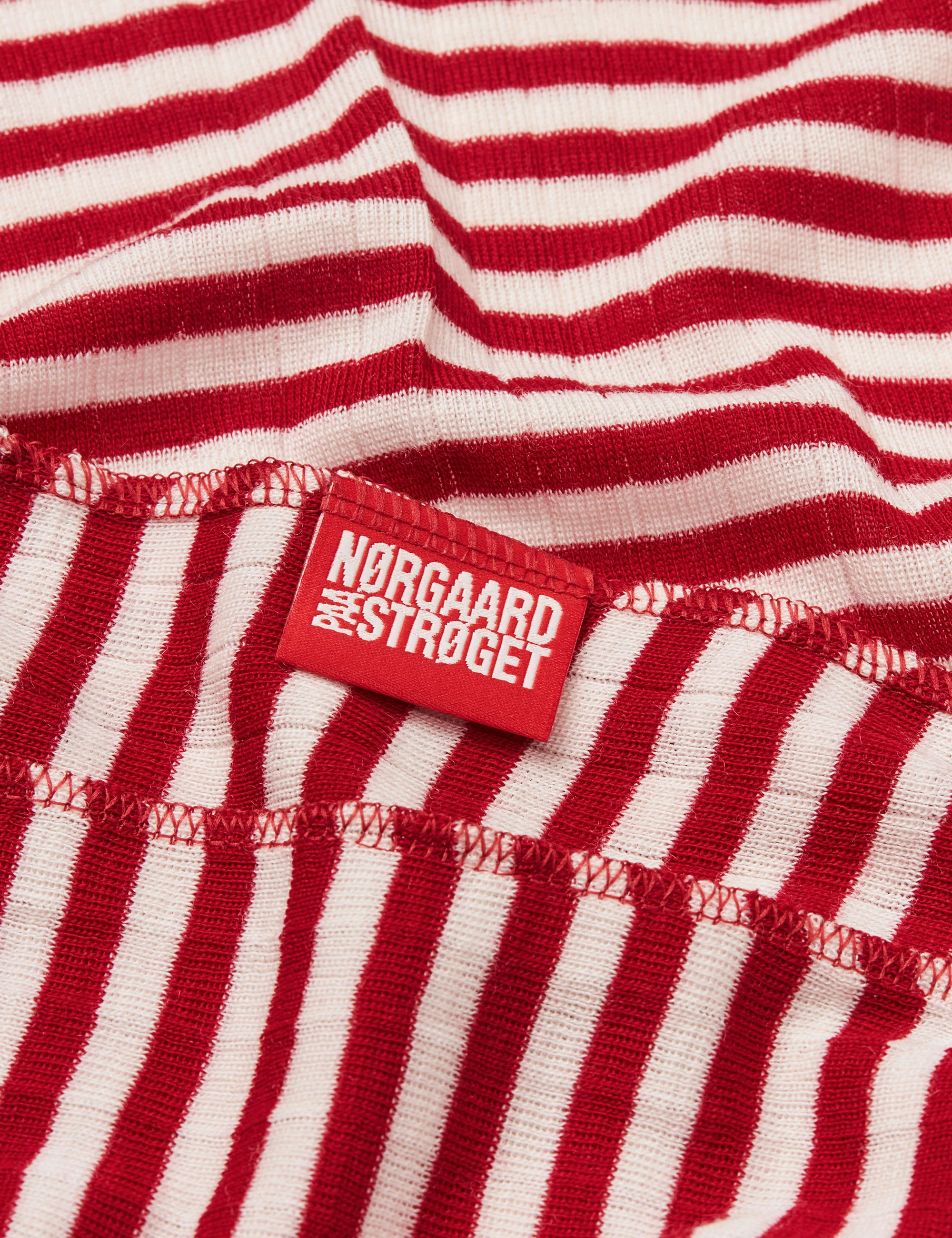 NPS Scarf Wool, Red/Ecru - Image 3