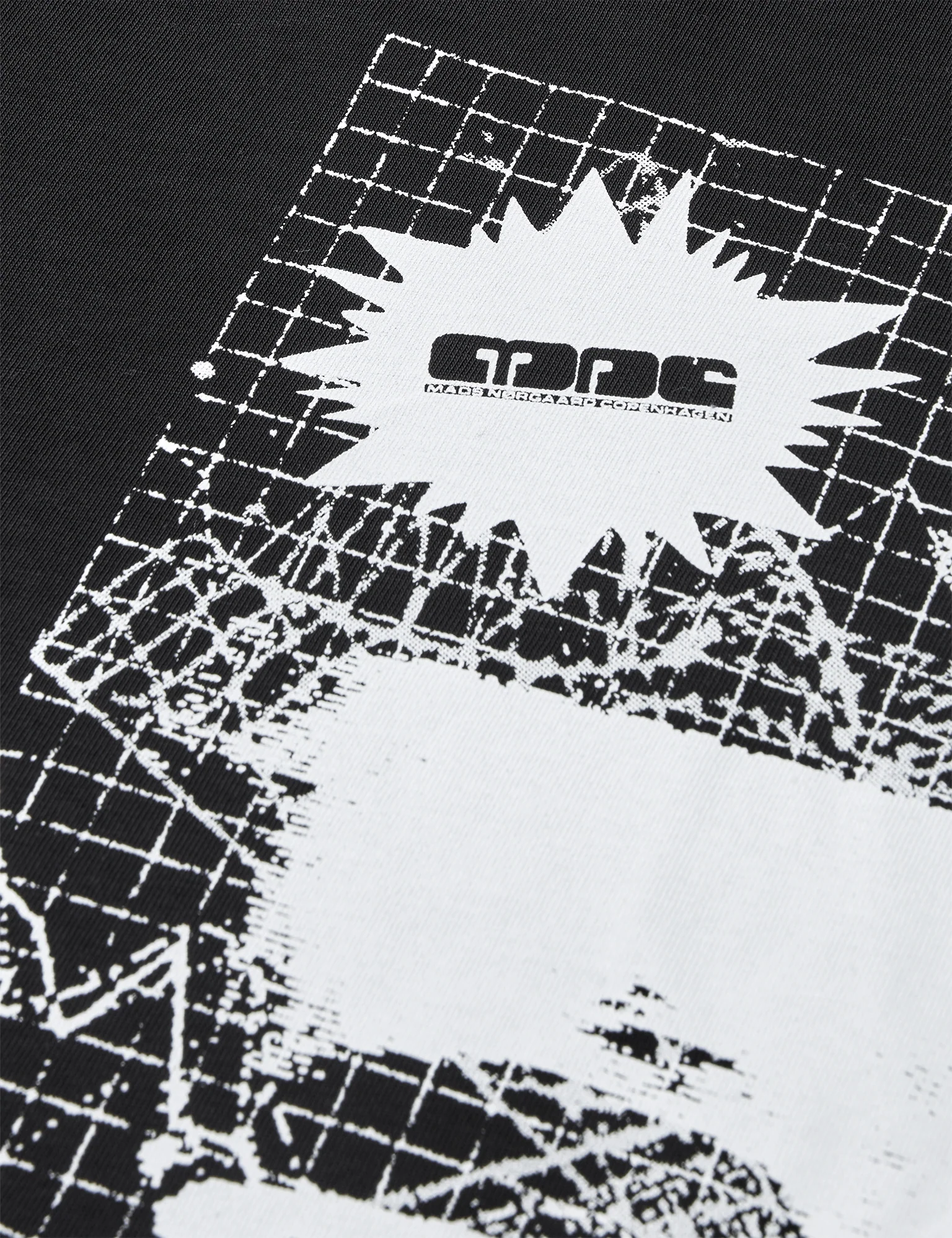 Open-End Fantasy Big Tee, Black - Image 3