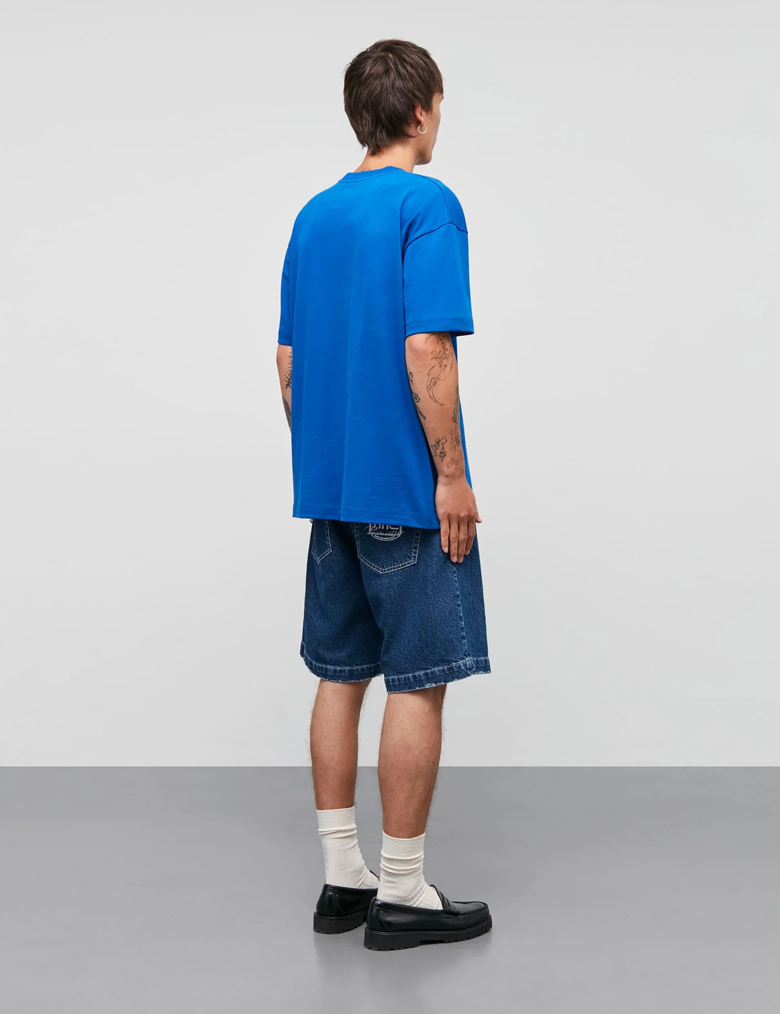 Open-End MNC Paradise Big Tee, Surf The Web - Image 4