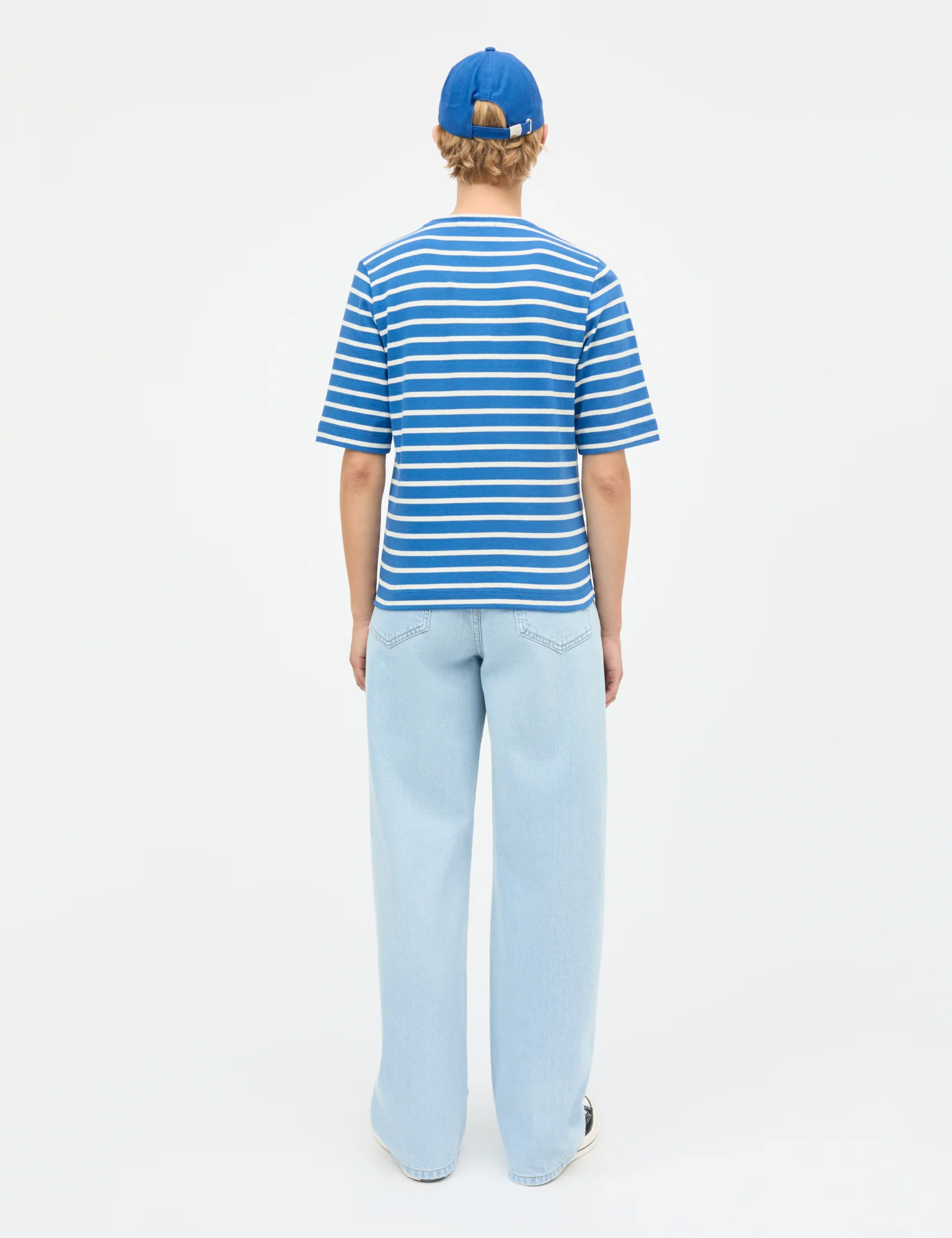 Pablo Malle Tee, Vanilla Ice/Bright Cobalt - Image 4