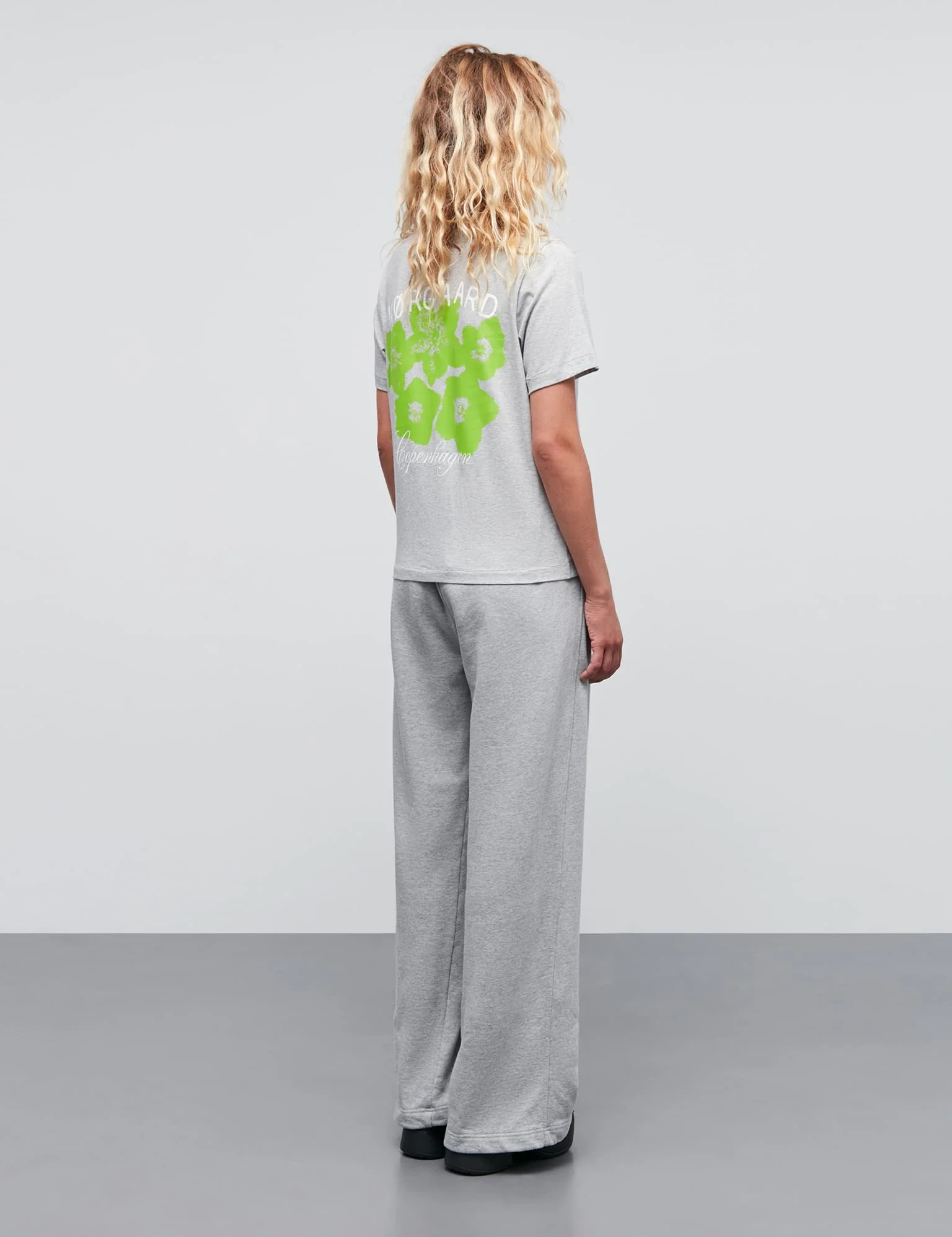 Single Cotton Grace Tee, Mid Grey Melange - Image 5