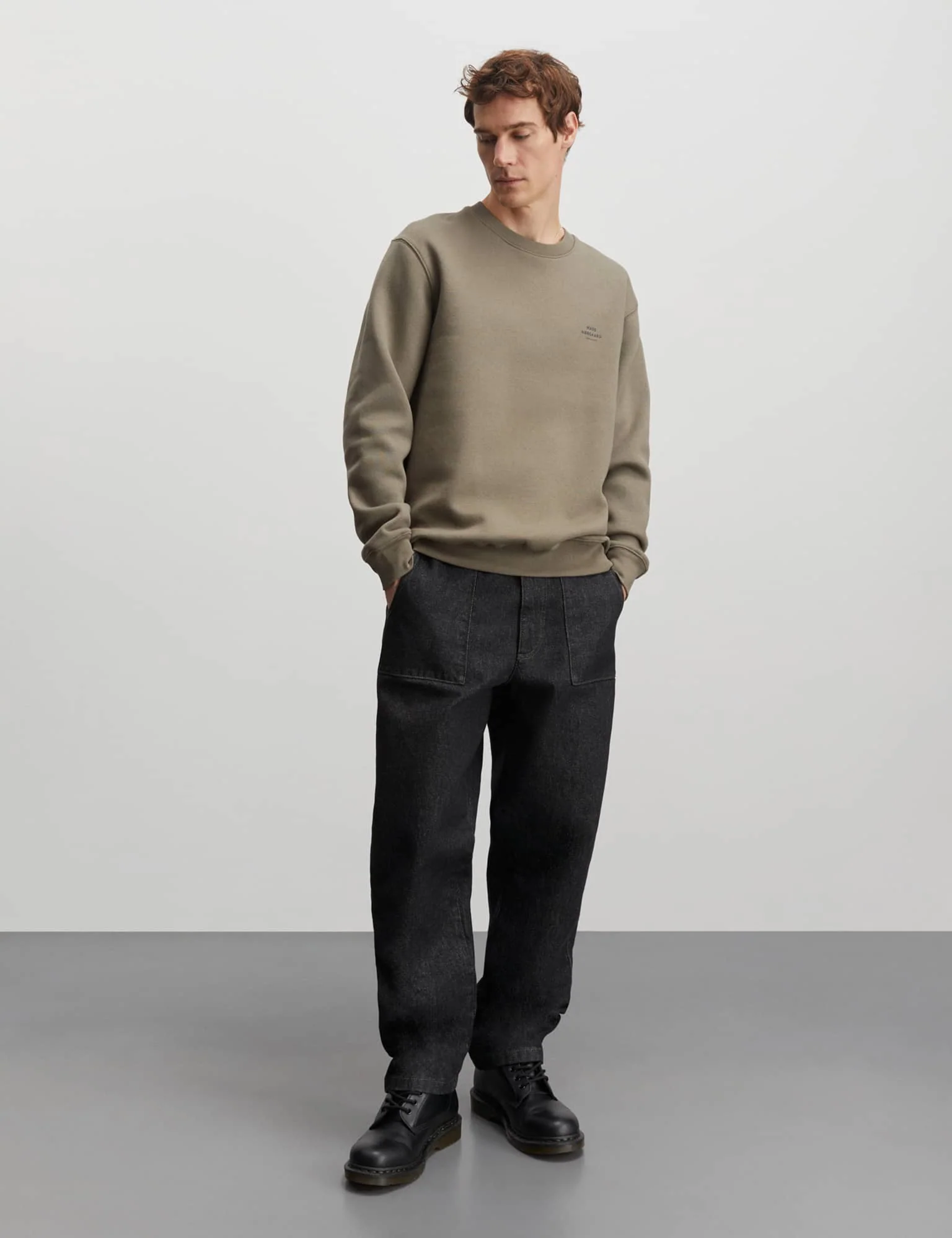 Standard Crew Logo Sweat, Bungee Cord - Image 2