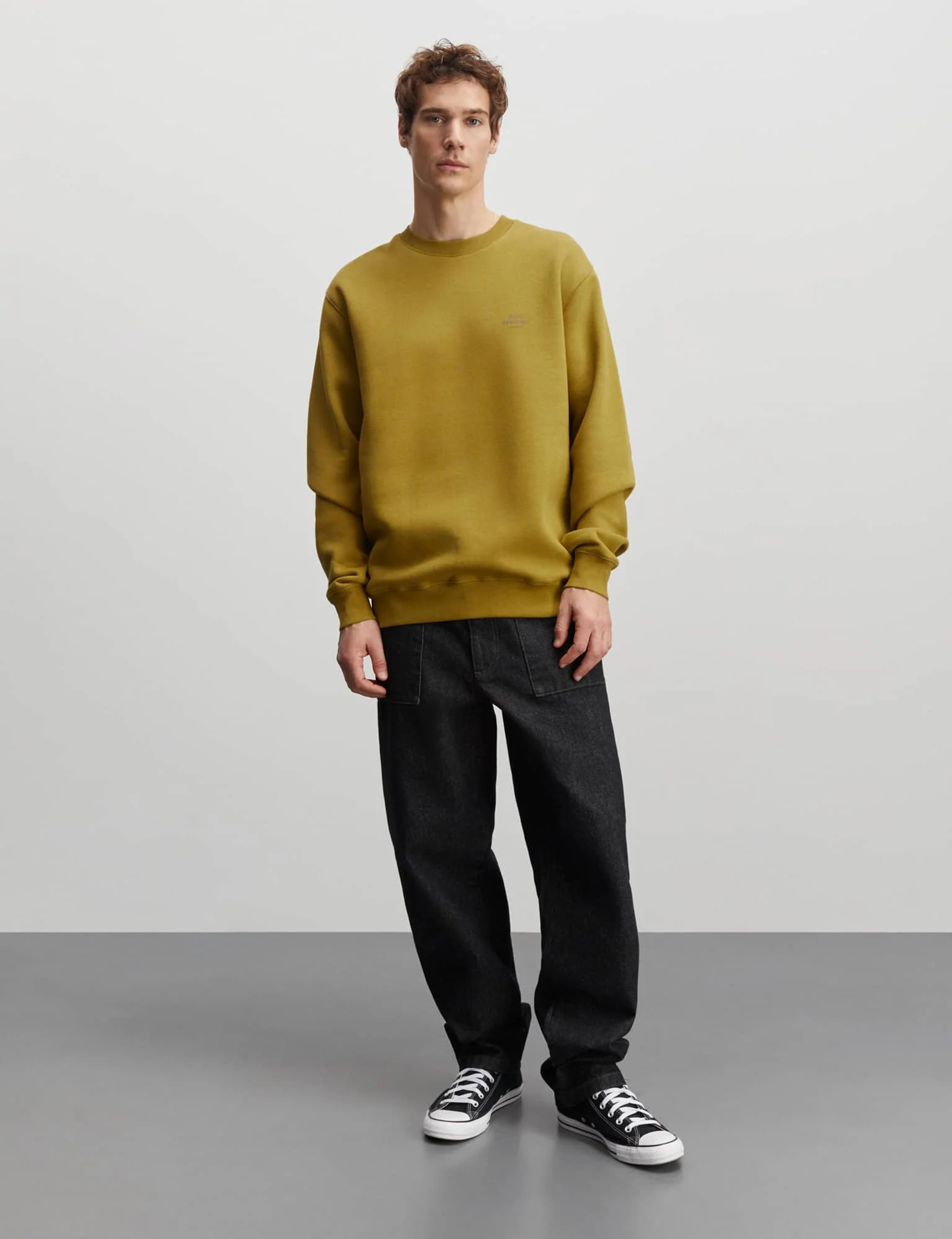 Standard Crew Logo Sweat, Willow - Image 2