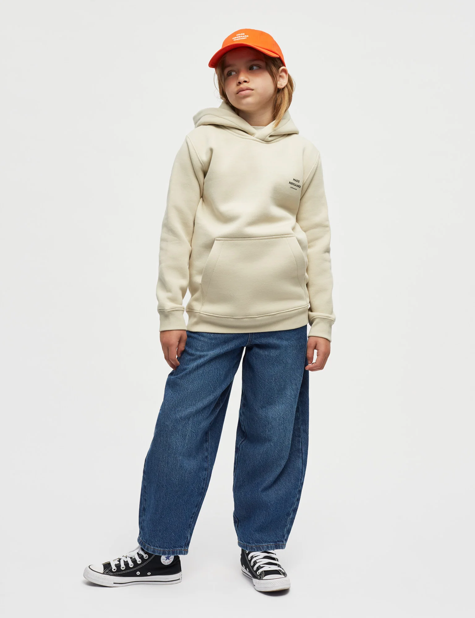 Standard Hudini Sweatshirt, Castle Wall - Image 2